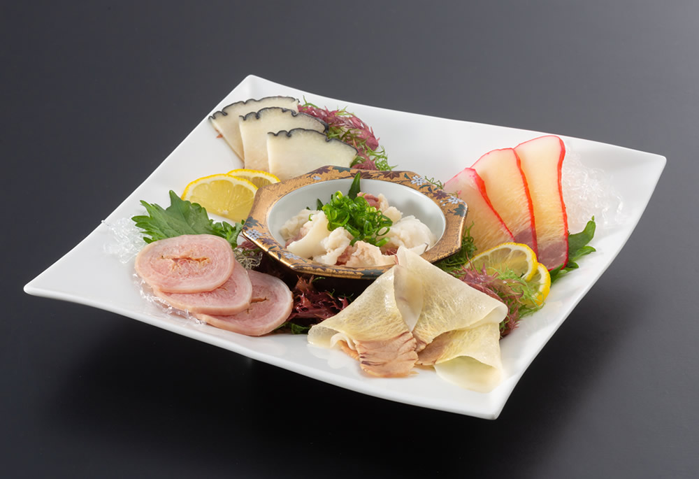 鯨のお刺身盛り合わせ